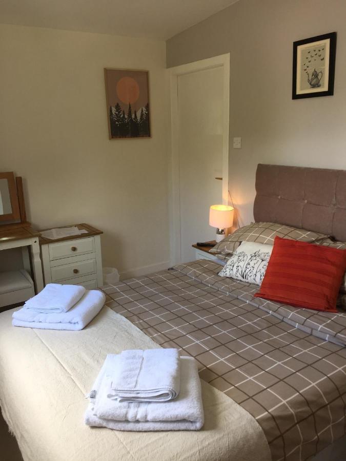Stables Guest House นิวตันสจวร์ต ภายนอก รูปภาพ